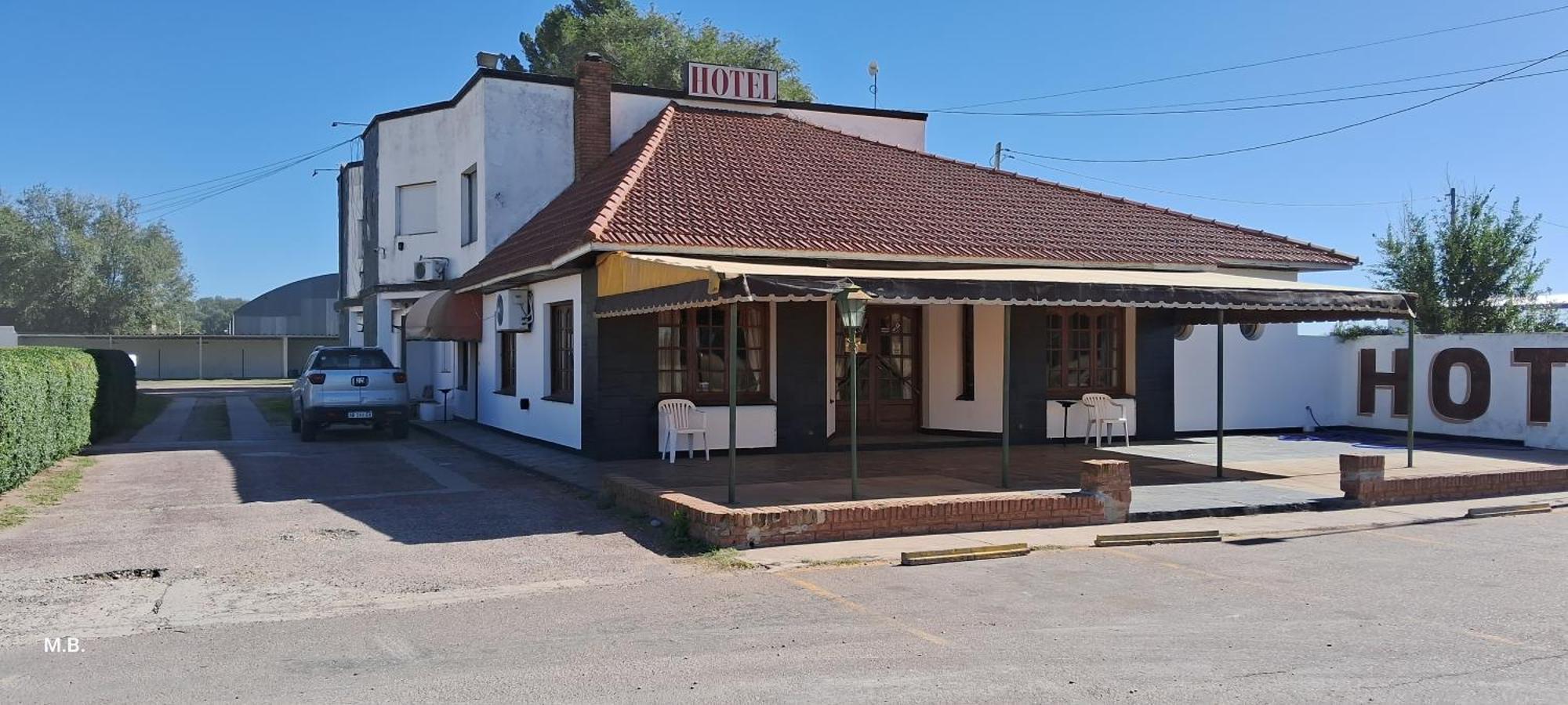 Hotel Y Restaurant Don Quijote Macachín Екстериор снимка