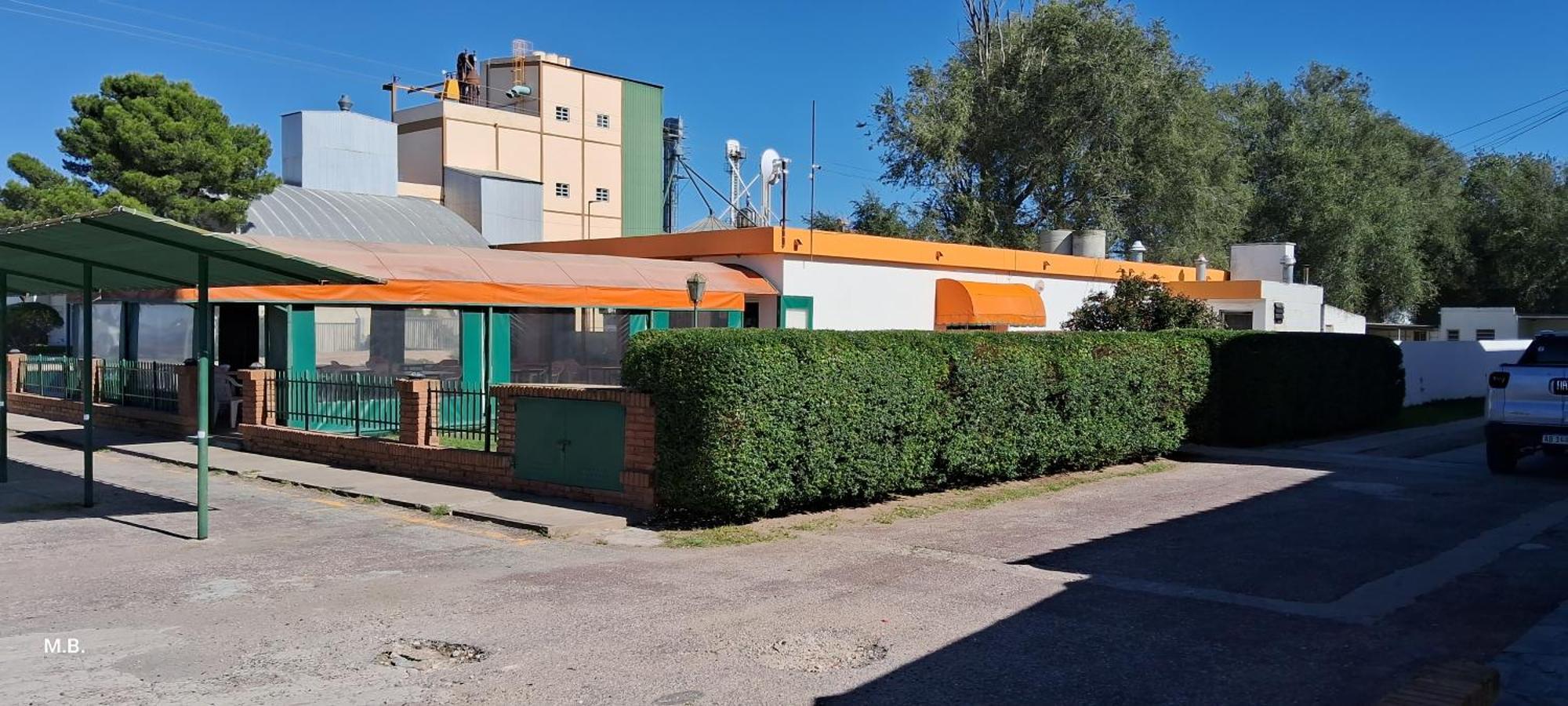 Hotel Y Restaurant Don Quijote Macachín Екстериор снимка